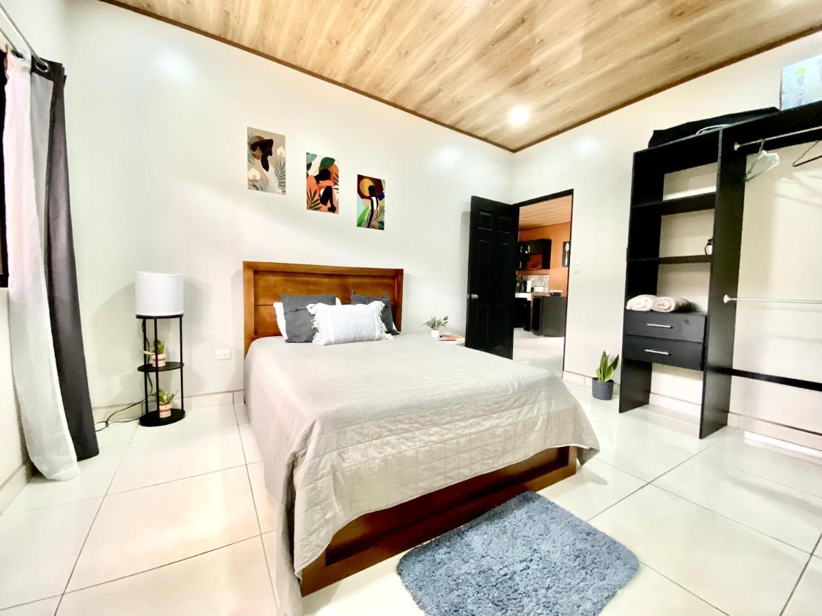 Orange Apartment 5 Min Aeropuerto Juan Santamaria Αλαχουέλα Εξωτερικό φωτογραφία